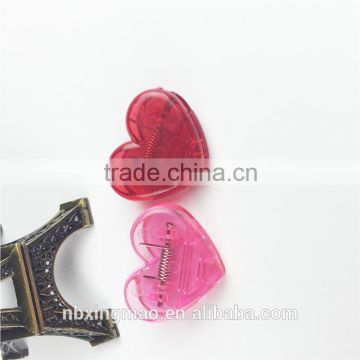small colored hearted shae plastic paper clips/foodbag clips plastic material and heart shaped