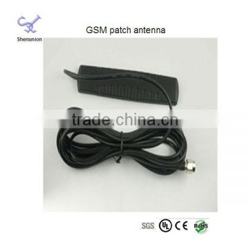 GSM patch antenna