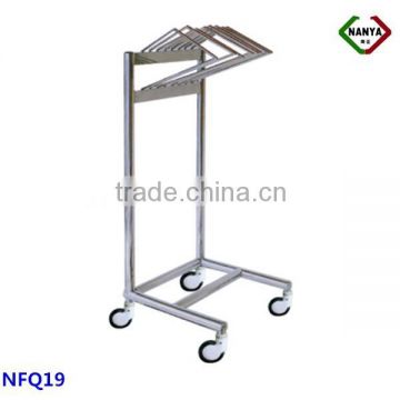 NFQ19 Stainless Steel hospital lead rack for clothes