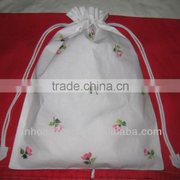 Vietnam hand embroidery laundry bag