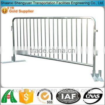 2017 hot sale galvanized crowd construction site barriers