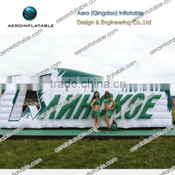 Inflatable wall for advertising