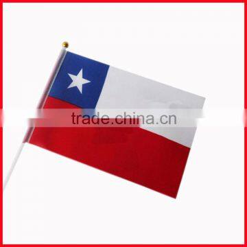 14*21 Chile hand flying flag