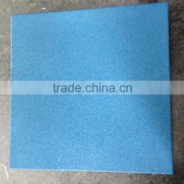 different color rubber floor mat
