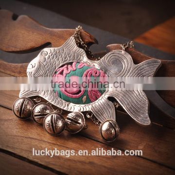 Hot selling ethnic embroidered necklace Miao Silver cute fish necklace