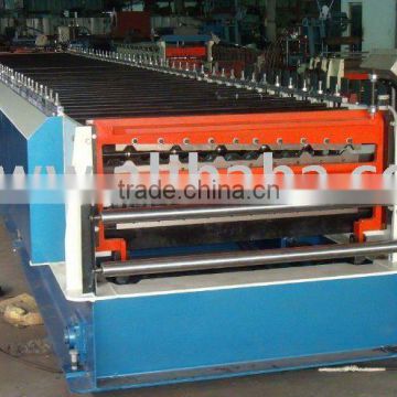 Double decker roof roll forming machine
