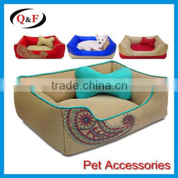 Portable plush animal shaped pet bed