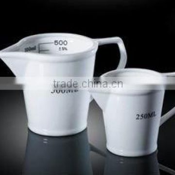 H2284 customized white porcelain measuring tool graduated pot