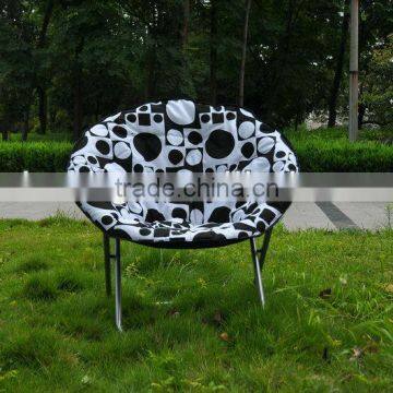 delicate moon chair with decorative pattern ,cheap folding moon chairs-ST75