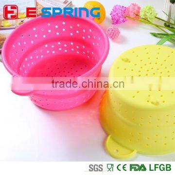 Hot selling kitchen accessories folding silicone basket