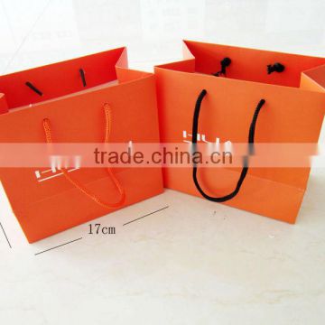 fancy paper gift bag with hot silver stamping logo