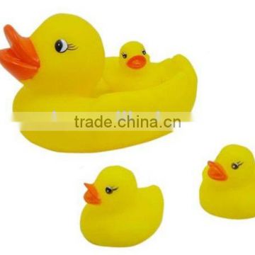 rubber plastic ducks