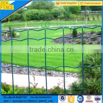 High quality pvc coated decorate welding metal euro guard fencing