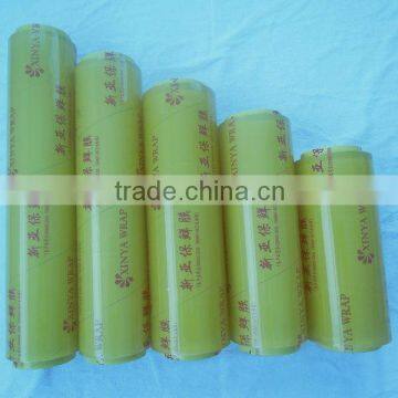 hand use cling film/soft hardness best fresh food packing/plastic wrap