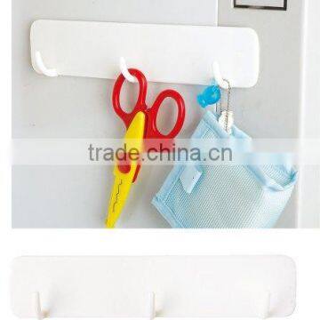 strong plastic magnet 5-in-one hook for The refrigerator