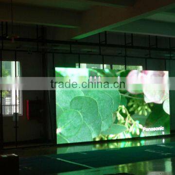 small indoor led tv p4