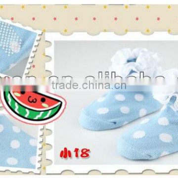 hot sale soft cotton gift baby clothing set