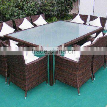 rattan dining table