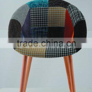 Original Design Modern Round Seat PP Plastic Patchwork Chair with wooden legs