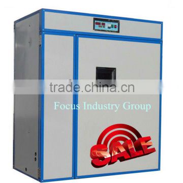 CE approved medium sized chicken egg incubator