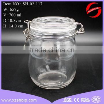 different volume clip top glass jars with hinged lids