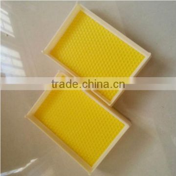 250g/500g plastic honey storage box/comb honey box/honey cassette from China