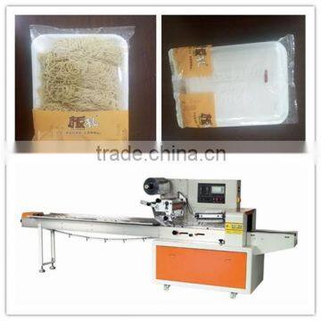 Fresh noodle in tray flow packaging machine