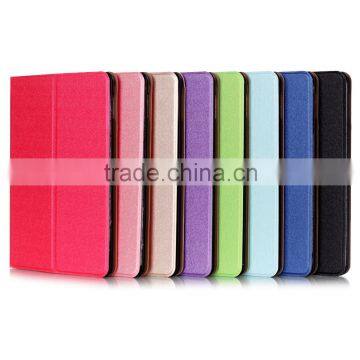 Multiple colors drop shipping logo embossed in store factory leather pad case