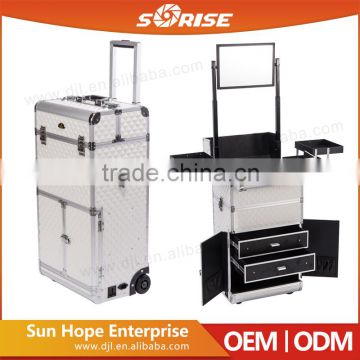2016 Stylish trolley makeup case with light mirror
