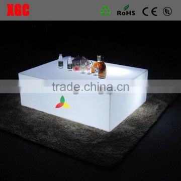 Rechargeable RGB high fashion led light up bar table design
