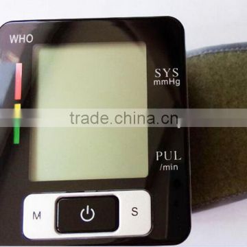 portable electronic portable wrist blood pressure monitor blood pressure monitor wrist with great price EG-W06