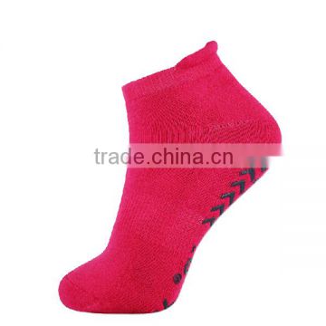 GSW-157 GS customized logo PVC grip barre socks non slip half terry pink cotton grip trampoline socks for women