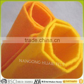 Color nonwoven polyester felt