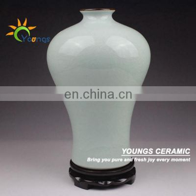 Light Celadon Crackle Chinese Porcelain Vases For Table Lamp