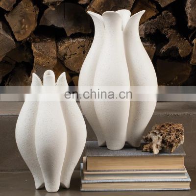 Unique White Luxury Modern Home Decor Nordic Ceramic Flower Vase