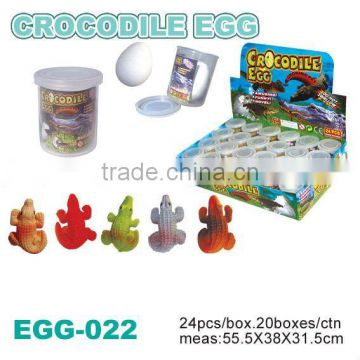 water growing plastic crocodile toy