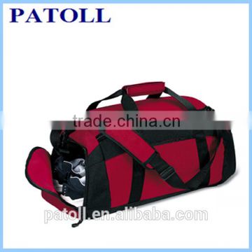 Big red sports bag with shoe compartment
