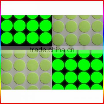 high quality round dots glow in the dark sticker/luminous sticker