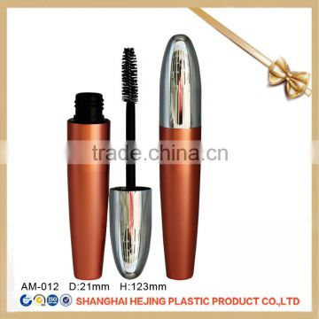 Special metal mascara container for mascara use