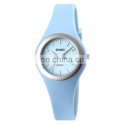 Wholesale SKMEI 1722 Silicone Quartz Watch Women Ladies Luxury Brand Wristwatch