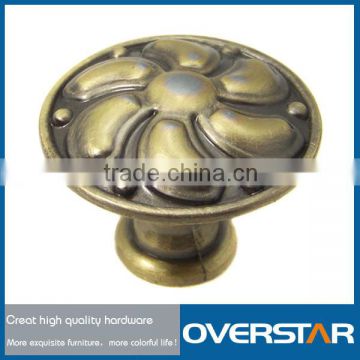 New Design High Quality Small or Large Zinc Alloy Furniture Door Knobs