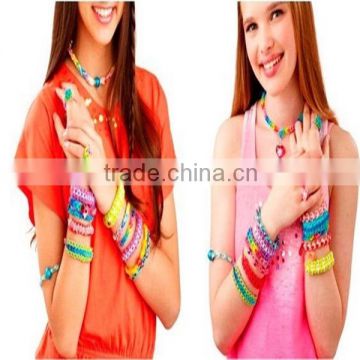 hot cheap custom fashion silicone bracelet for promotional gift