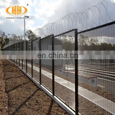 Factory sale 358 security fence ,top anti climb welded wire mesh security fence