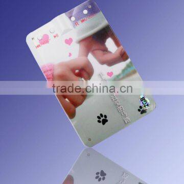 2012 high quality cheap credit card mini clip music player