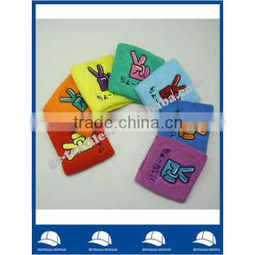 alibaba China manufacturer embroidery custom cotton terry wristband