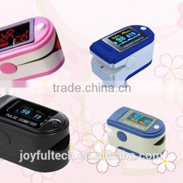 Fingertip infant pulse oximeter for measuring the pulse oxygen saturation and pulse rate