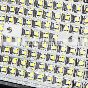 100 LED Solar Light with Dual Direction Flood
