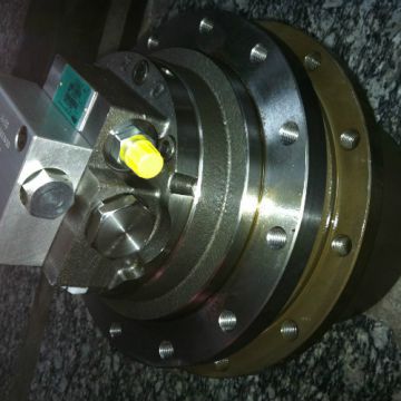 07426-71203 High Pressure 270 / 285 / 300 Bar Komatsu Hydraulic Pump