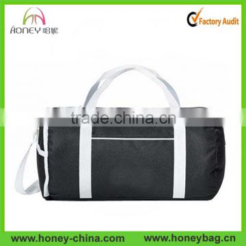 China supplier duffel bag functional shoulder bag totes