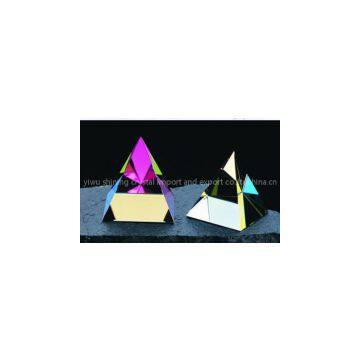 crystal pyramid paperweight for tourist souvenirs